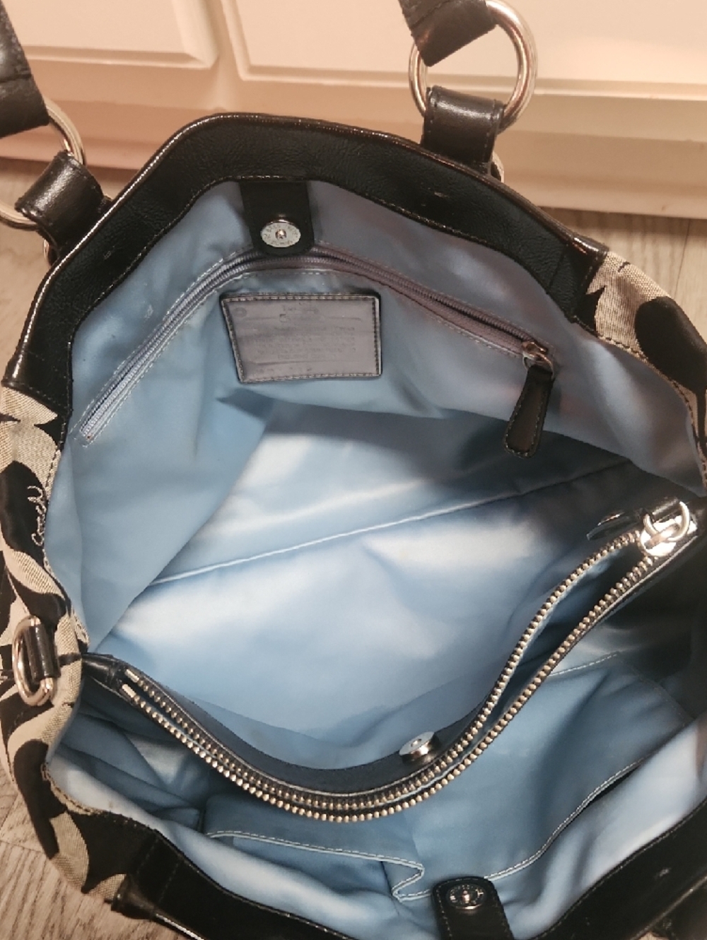 Coach Black & Gray Signature Tote Shoulder Bag - Picture 13 of 15